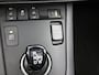 Toyota Auris Touring Sports 1.8 Hybrid Executive | Panoramadak | Parkeersensoren voor+achter met assistent | Stoelverwarming | Trekhaak | Navigatie | Climate Control |