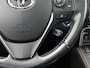 Toyota Auris Touring Sports 1.8 Hybrid Executive | Panoramadak | Parkeersensoren voor+achter met assistent | Stoelverwarming | Trekhaak | Navigatie | Climate Control |