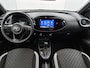Toyota Aygo X 1.0 VVT-i S-CVT Pulse + | BTW Voertuig | Parkeersensoren voor+achter | Keyless Entry/Start | Climate Control | Cruise Control Adaptive | achteruitrijcamera | Apple CarPlay/Android Auto |