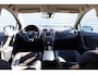Toyota Avensis Wagon 1.8 VVTi Dynamic Business, LM Velgen, Keyless, NAVI, Parkeerhulp Camera!