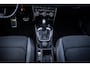 Volkswagen T-Roc R 2.0 TSI 4Motion 301pk|Pano|Beats-audio|Camera|ACC|Carplay|Virtual-cockpit|1e-eig.