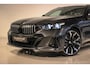 BMW 5-Serie Touring 550e xDrive B&W | PANO | 4w-besturing