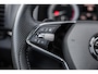 Skoda Karoq 1.5 TSI ACT Sportline Business 150pk DSG | Stoelverwarming voor + achter | App Connect | Achteruitrijcamera | Sensoren voor + achter |