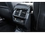Skoda Karoq 1.5 TSI ACT Sportline Business 150pk DSG | Stoelverwarming voor + achter | App Connect | Achteruitrijcamera | Sensoren voor + achter |