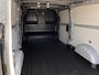 Ford E-Transit Custom 340 L2H1 Sport 71 kWh 218PK 2x Schuifdeur B&O Audio 2300KG Trekgewicht Adaptieve Cruise Navi Stoelverwarming Carplay Blind-Spot *Nieuw*