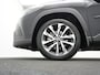 Toyota Corolla Cross Hybrid 140 Business Plus | Dealer Onderhouden | Voorruit-Stuur-Stoelverwarming |