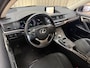 Lexus CT 200h Business Line Org.NL! / Dealer Onderhouden / Alcantara / Camera / Navigatie / ECC Clima / Cruise / 16'' LMV