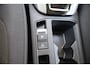 Volkswagen T-Roc 1.0 TSI 110pk Style | Trekhaak | Allseason banden | Navigatie