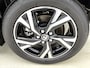 Toyota Yaris 1.5 Hybrid 115 Dynamic Comfort Pack | BTW voertuig | Stoel+stoelverwarming | Dodehoek detectie | Parkeersensoren voor+achter | Apple CarPlay/Android Auto | Cruise Control adaptive |