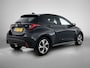 Toyota Yaris 1.5 Hybrid 115 Dynamic Comfort Pack | BTW voertuig | Stoel+stoelverwarming | Dodehoek detectie | Parkeersensoren voor+achter | Apple CarPlay/Android Auto | Cruise Control adaptive |