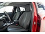 Peugeot e-2008 EV Allure 50 kWh | SOH 91% | Camera | Apple Carplay & Android Auto | Parkeersensoren | Climate Controle | Cruise Controle |