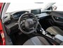 Peugeot e-2008 EV Allure 50 kWh | SOH 91% | Camera | Apple Carplay & Android Auto | Parkeersensoren | Climate Controle | Cruise Controle |