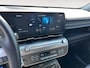Hyundai Kona 1.6 GDI HEV Premium Sky | Stoel- stuurverwarming | Schuif- kanteldak | Leder | Elek. stoelverstelling