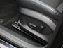 MG MG4 Long Range 64kWh Luxury | Navi | Led Koplampen | Stoelverwarming | CarPlay | Camera | MG i-Smart |