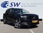 Volvo XC40 2.0 B4 R-Design | Pilot Assist | Bliss | Camera | CarPlay | 18 inch