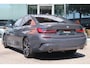 BMW 3-Serie (g20) 318i M-Sport 156pk | Leder | Dravit Grau | Pano | Camera | Carplay | Navi | Cruise | Climate