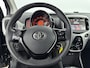 Toyota Aygo 1.0 VVT-i x-play | Airco | Achteruitrijcamera | Bluetooth | Elektrische ramen voor | Elektrisch verstelbare spiegels |