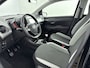 Toyota Aygo 1.0 VVT-i x-play | Airco | Achteruitrijcamera | Bluetooth | Elektrische ramen voor | Elektrisch verstelbare spiegels |