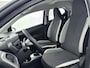 Toyota Aygo 1.0 VVT-i x-play | Airco | Achteruitrijcamera | Bluetooth | Elektrische ramen voor | Elektrisch verstelbare spiegels |