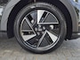 Hyundai Ioniq 5 Connect Limited 84 kWh / SOH 100 % / Fabrieksgarantie tot 09-2030 / CCS snelladen / All season banden / Trekgewicht 1600 kg / Warmtepomp / Elektrische achterklep / Stuur- & Stoel verwarming / Adaptief cruise control / Achteruitrijcamera /