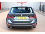 BMW 3-Serie Touring 330i High Executive Edition O.a: Voll. Leder, Pdc, Led, Carplay, Elktr. achterklep, Sportstoelen, Etc..  Rijklaar! All-in prijs!