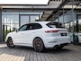 Porsche Cayenne 3.0 E-Hybrid Platinum Edition | SPORTDESIGN | SPORTCHRONO | SPORTUITLAATSYSTEEM | PANORAMA/SCHUIF-KANTELDAK | PASM LUCHTVERING | 21 INCH | 18-WEG STOELEN | ACHTERUITRIJCAMERA | ADAPTIVE CRUISE CONTROL | CARRARAWIT |