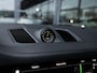 Porsche Cayenne 3.0 E-Hybrid Platinum Edition | SPORTDESIGN | SPORTCHRONO | SPORTUITLAATSYSTEEM | PANORAMA/SCHUIF-KANTELDAK | PASM LUCHTVERING | 21 INCH | 18-WEG STOELEN | ACHTERUITRIJCAMERA | ADAPTIVE CRUISE CONTROL | CARRARAWIT |