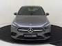 Mercedes-Benz B-klasse 200 AMG Line / Panoramadak/ Night/ Leder/ 19 inch/ Sfeerverlichting/ Carplay