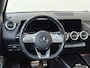 Mercedes-Benz B-klasse 200 AMG Line / Panoramadak/ Night/ Leder/ 19 inch/ Sfeerverlichting/ Carplay
