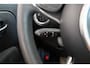 Fiat 500 1.0 Hybrid Dolcevita | Apple Carplay & Android Auto | Climate Controle | Parkeersensoren | Panoramadak | Lichtmetalen velgen |