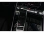 Audi A6 Avant 55 TFSI e Quattro Competition Tangorot Metallic | RS-stoelen | Black Optic | Head-Up | Camera | Pano | Adapt. Cruise | Trekhaak | Stoel/Stuurverw. | Carplay | Memory | Sfeerverl. | 20" LMV | PDC V+A