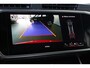 Audi A6 Avant 55 TFSI e Quattro Competition Tangorot Metallic | RS-stoelen | Black Optic | Head-Up | Camera | Pano | Adapt. Cruise | Trekhaak | Stoel/Stuurverw. | Carplay | Memory | Sfeerverl. | 20" LMV | PDC V+A
