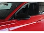 Audi A6 Avant 55 TFSI e Quattro Competition Tangorot Metallic | RS-stoelen | Black Optic | Head-Up | Camera | Pano | Adapt. Cruise | Trekhaak | Stoel/Stuurverw. | Carplay | Memory | Sfeerverl. | 20" LMV | PDC V+A