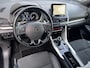 Mitsubishi Eclipse Cross 2.4 PHEV Intense+ / Fabrieksgarantie Tot 06-2027 / 1.500 kg trekgewicht / Elektrische bestuurdersstoel / Navigatie / Stoelverwarming / Apple Carplay/Android Auto / 18" LM wielen /
