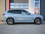 BMW X3 xDrive30e M-Sport Shadow Line | High Executive | Pano | Laser Led | H&K | Electric Seats Memory | Vernasca Leder | Adaptive Cruise | Camera | Trekhaak | Digital Dash | Keyless | Carplay | Head-Up | Ambilight | Dodehoek | 20'' | Lane Assist |