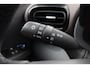 Toyota Yaris Cross 1.5 Hybrid Executive | Trekhaak | Dodehoek detectie | Stoelverwarming | Head-up display | JBL | Apple Carplay / Android Auto | Parkeersensoren voor/achter | 18 inch