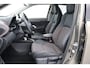 Toyota Yaris Cross 1.5 Hybrid Executive | Trekhaak | Dodehoek detectie | Stoelverwarming | Head-up display | JBL | Apple Carplay / Android Auto | Parkeersensoren voor/achter | 18 inch
