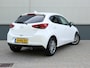 Mazda 2 1.5 Skyactiv-G Luxury | Navigatie | Climate Control | Parkeersensoren | Cruise Control