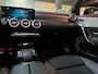 Mercedes-Benz A-klasse 200 Business Solution AMG Pano/Carplay/Camera/Sfeerverlichting
