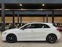 Mercedes-Benz A-klasse 200 Business Solution AMG Pano/Carplay/Camera/Sfeerverlichting