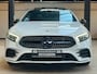 Mercedes-Benz A-klasse 200 Business Solution AMG Pano/Carplay/Camera/Sfeerverlichting