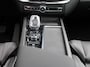 Volvo XC60 2.0 T6 Plug-in hybrid AWD Plus Black Edition Automaat / Trekhaak / Panoramadak / Head-up display / Harman Kardon / 360 camera / 21"velgen