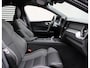 Volvo XC60 2.0 T6 Plug-in hybrid AWD Plus Black Edition Automaat / Trekhaak / Panoramadak / Head-up display / Harman Kardon / 360 camera / 21"velgen