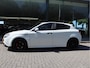 Alfa Romeo Giulietta 1.4 T Business Executive Airco / Elekramen / Stuurbekr / Xenon / Leder / Camera / Keurig onderhouden / zeer nette staat / Voldoende Apk /