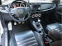 Alfa Romeo Giulietta 1.4 T Business Executive Airco / Elekramen / Stuurbekr / Xenon / Leder / Camera / Keurig onderhouden / zeer nette staat / Voldoende Apk /