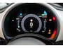 Fiat 500e La Prima 42 kWh | Panoramadak | Camera | Stoelverwarming | Adaptive Cruise Controle | Parkeersensoren | Kunstlederen bekleding |