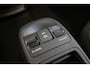 Fiat 500e La Prima 42 kWh | Panoramadak | Camera | Stoelverwarming | Adaptive Cruise Controle | Parkeersensoren | Kunstlederen bekleding |
