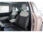 Fiat 500e La Prima 42 kWh | Panoramadak | Camera | Stoelverwarming | Adaptive Cruise Controle | Parkeersensoren | Kunstlederen bekleding |