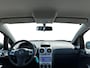 Opel Corsa 1.2-16V Design Edition |Navigatie| Stoelverwarming| lage Kmst| 12 maanden Bovag Garantie|