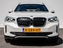 BMW iX3 High Executive 80 kWh SOH 97% Trekhaak/ Elek. panoramadak/ Harman-Kardon/ 360 camera/ Adapt. cruise